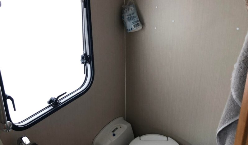 Autocaravana Segunda Mano Ford Chausson 2007 lleno